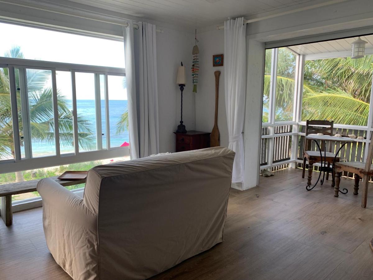 Beach'Nbarefoot Nassau Exterior photo
